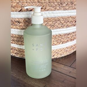 SAND + FOG Cashmere & Pear  Hand Soap - Invigorating Green